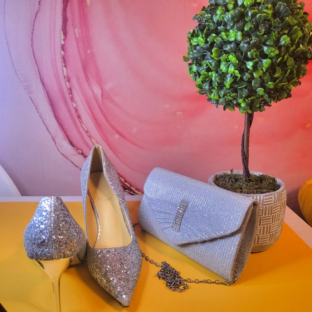 Pointed Toe Stiletos + Chained Clutch Purse Combo